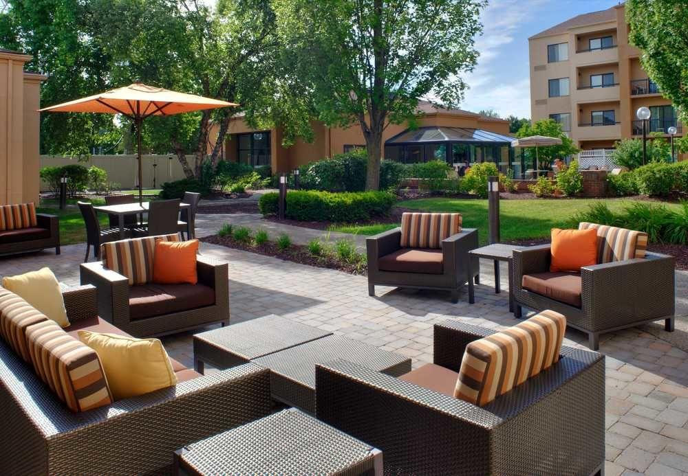 Courtyard Columbus Worthington Hotel Ngoại thất bức ảnh