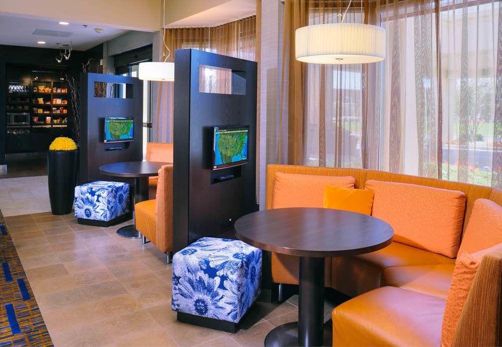 Courtyard Columbus Worthington Hotel Ngoại thất bức ảnh